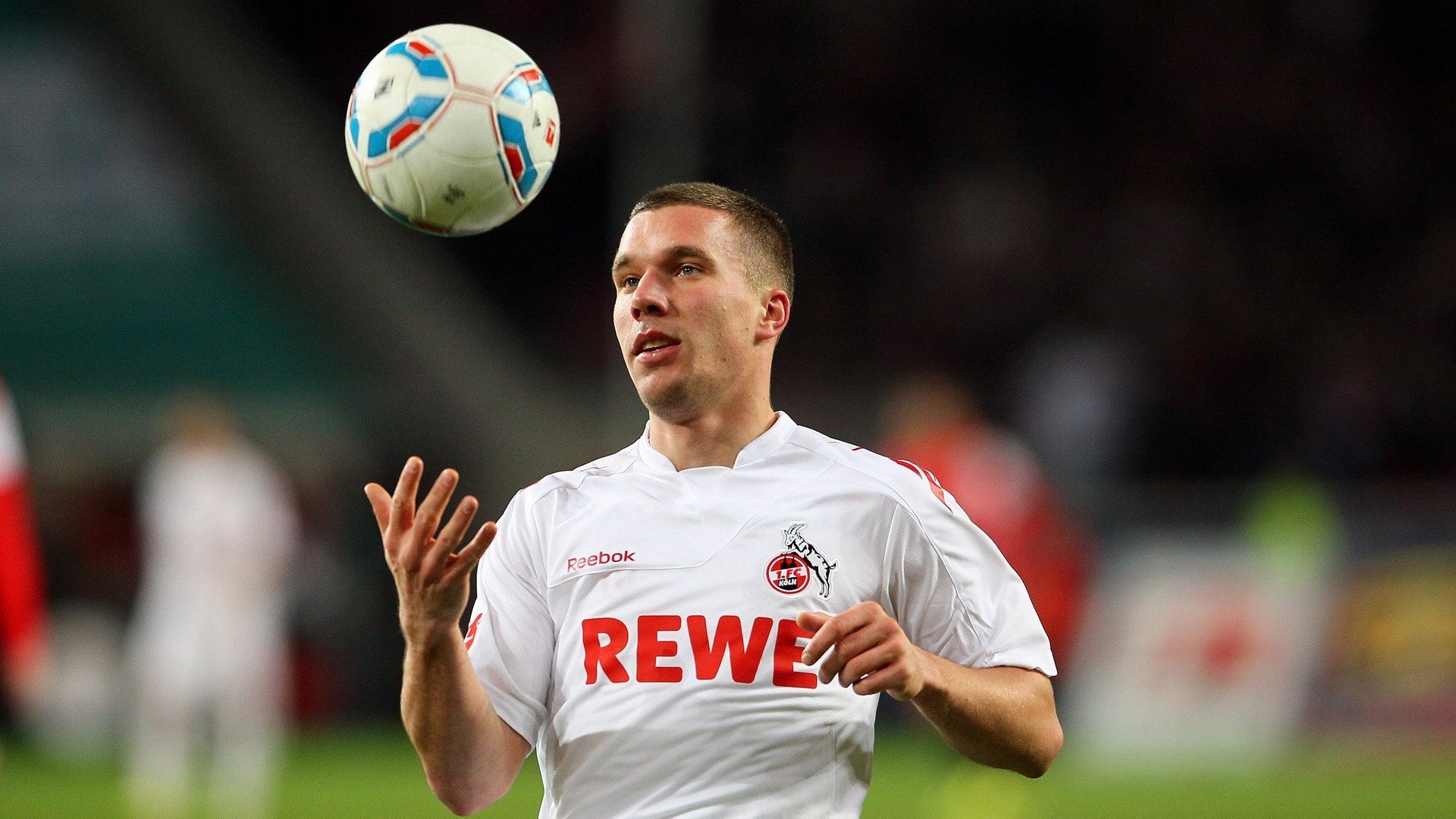 开云综合服务-篮网签入明星球员，增强夺冠实力，篮网又有什么新的签约